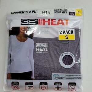 NEW 32 Degrees Heat Based Layer Women's  Long Sleeve Scoop Neck 2 Pack  S